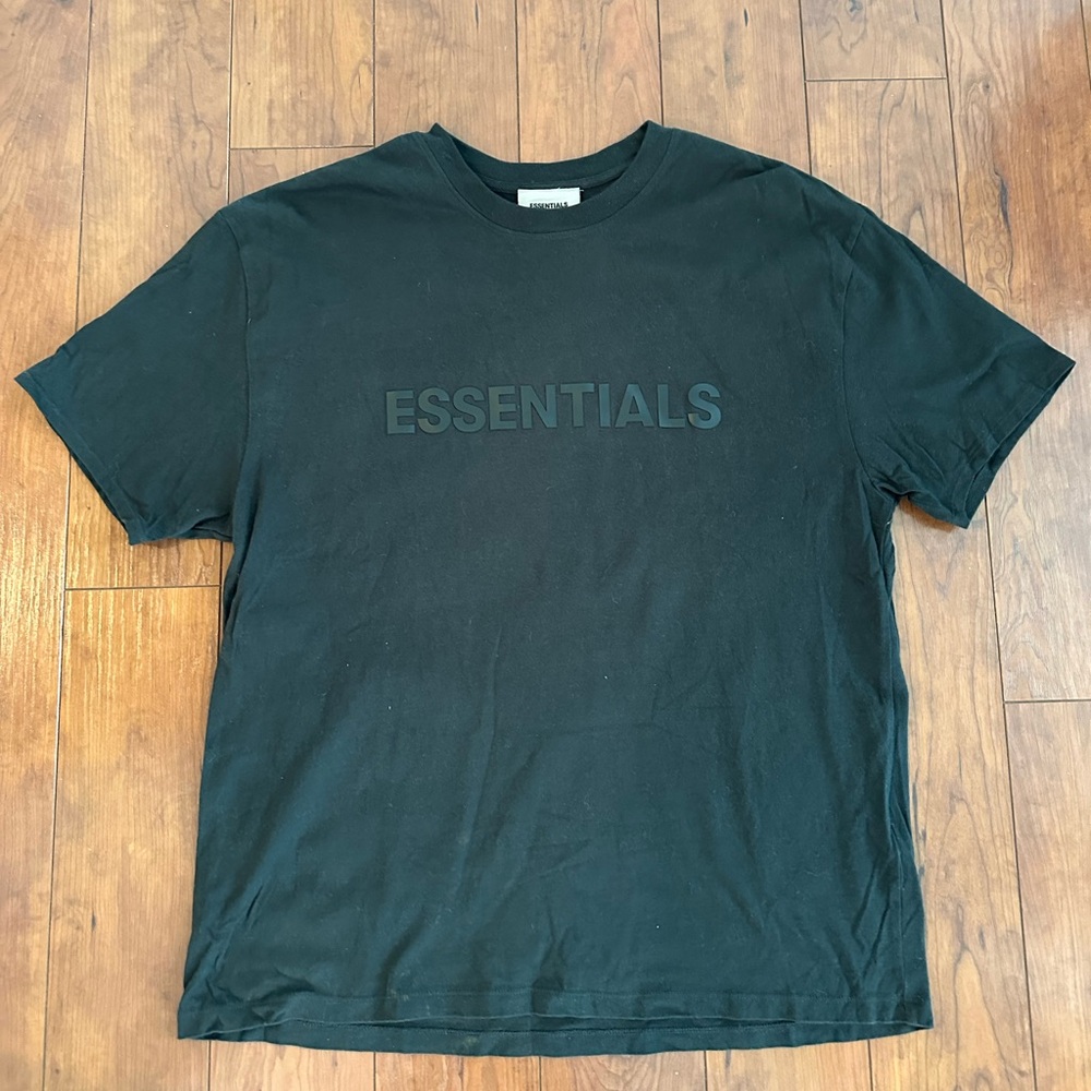 Fear of God Essentials Men’s Tshirt